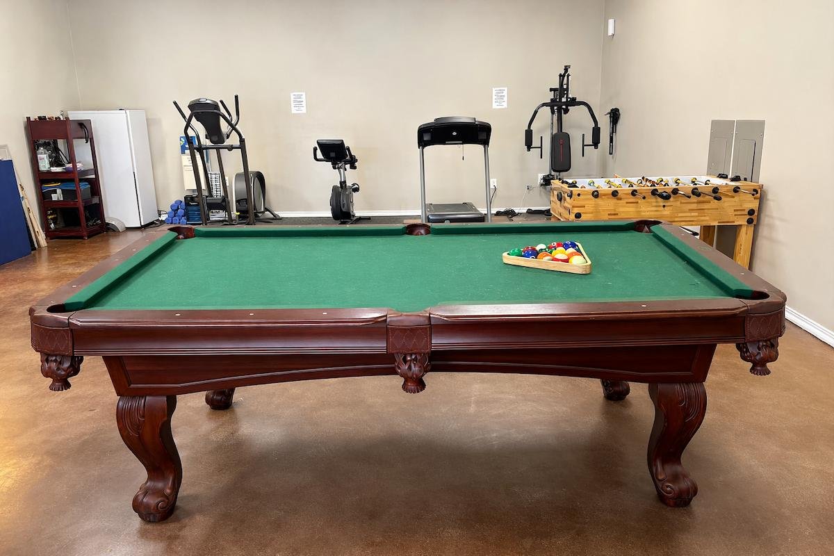 Pool Table — Eagle Resorts RV Park