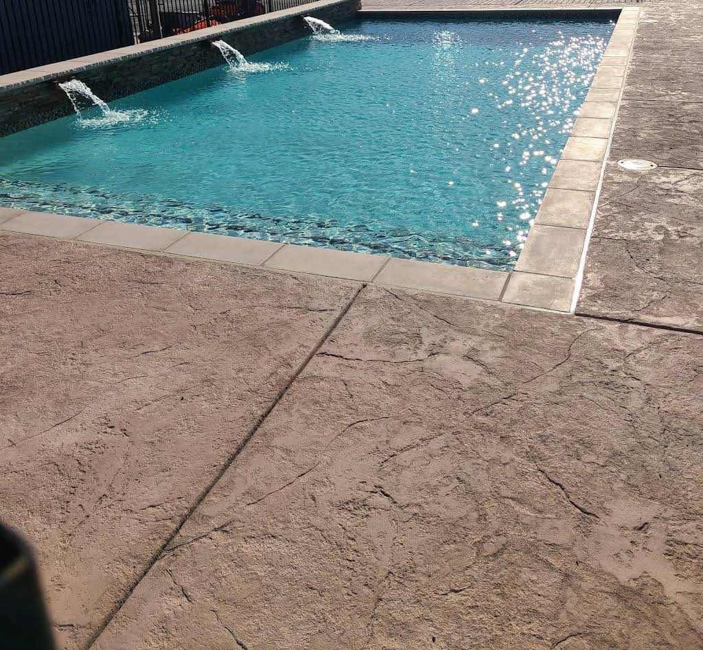 Swimming Pool — Eagle Resorts RV Park